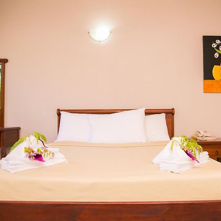 Hideaway Hotel Port Moresby Rum bild