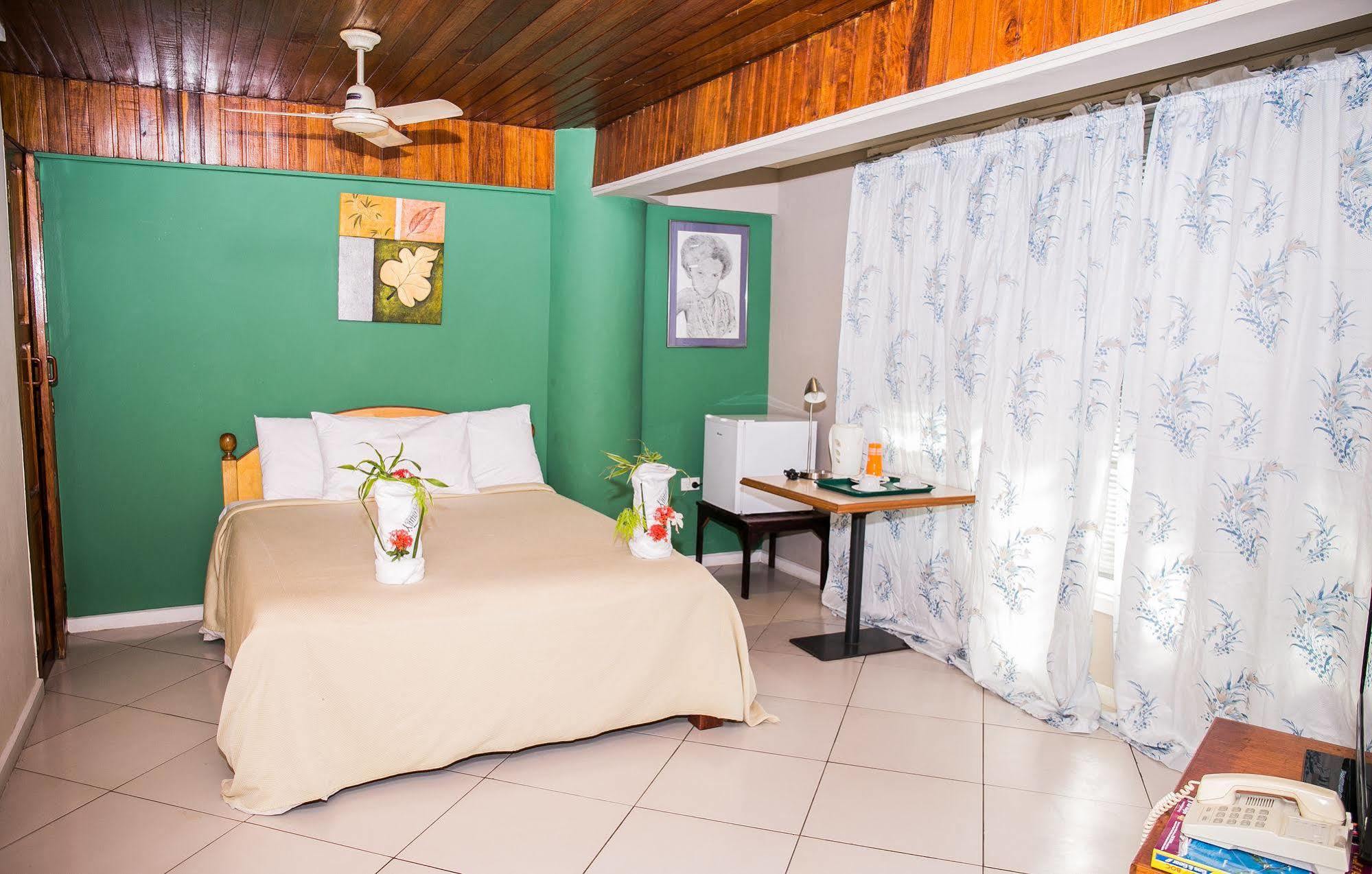 Hideaway Hotel Port Moresby Exteriör bild